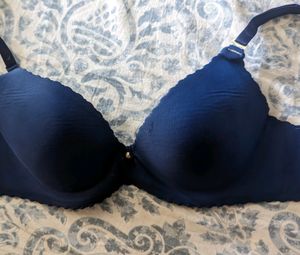 Lovable seamless Underwired bra 34c