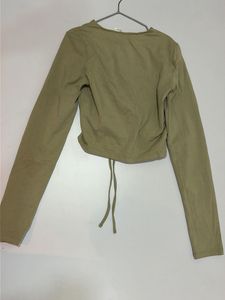 h&amp;m Cut-Out Ruched Long Sleeve Top