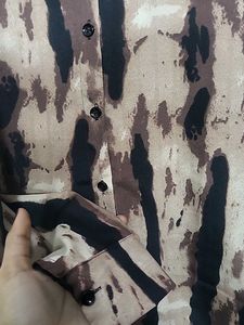 Abstract Print Button-Down Shirt
