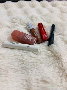 4 piece of makeup set