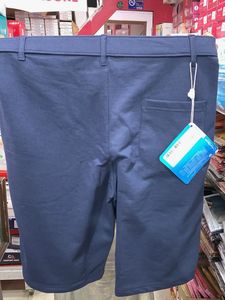 Sweet Dreams Knee Length Shorts Size M