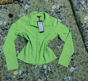 Tokyo Talkies Green Shirt  (Women's)🌷💚✨