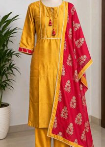 Libas Mustard Kurta Set with Red Dupatta