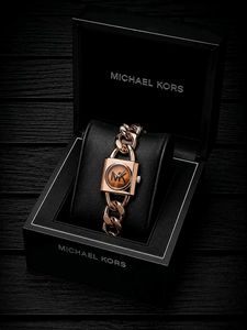 Michael Kors  Paved Watch FOR LADIES PREMIUM QUALI