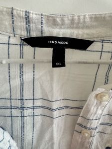 Vero Moda - Embroidered Plaid Tunic Top