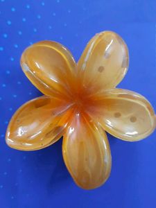 Flower Hair Claw Clips - Set of 3