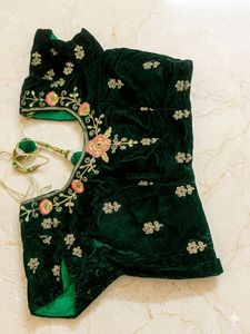 Elegant Green Velvet Lehenga Choli with Pink Dupat
