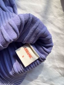 Urbanic - Lavender Ribbed Knit Halter Top