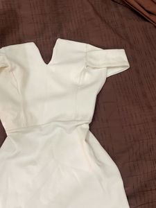 Elegant White bodycone Dress