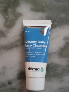 Derma Co Face Cleanser And Ceramide Moisturizer