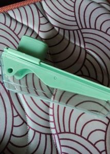 Apex Dry Fruit Slicer