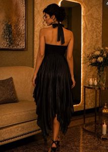 Elegant Black Pleated Midi Dress