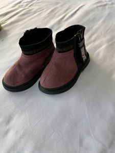 Cute Pink Boots with Zipper