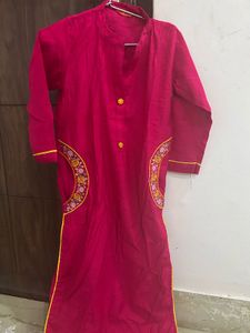 Vibrant Pink Embroidered Kurta