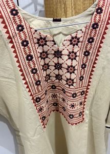 Gujarati kachi print Beige short kurti