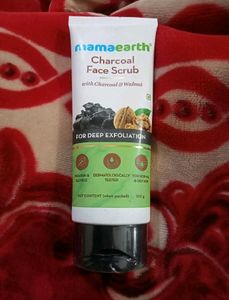 FLAT 40% OFF on MAMAEARTH Charcoal Face Scrub