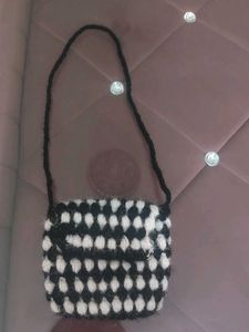 Chic Crochet Crossbody Bag
