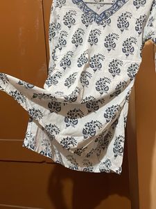 white short kurti