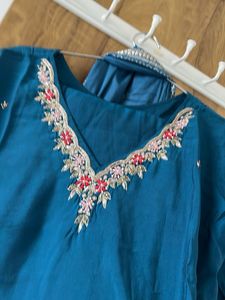 Teal Kurta Set with Intricate Neckline