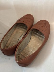 Comfortable Brown Perforated Flats