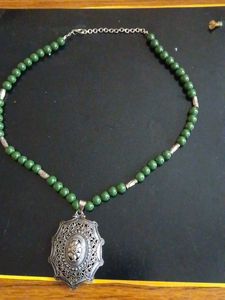 Elegant Green Beaded Necklace