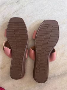 Unused Stylish Pink Flat Sandals