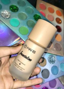 COMBO⚠️⚠️ Foundation+eyeshadow Pallete