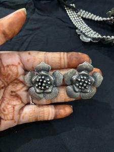 Floral Design Oxidized Silver Necklace Set