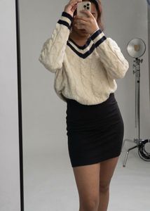 Korean Cable Knit V-Neck Pullover Sweater