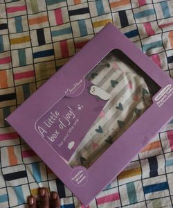 MomsHome Organic Cotton Baby Essentials Set