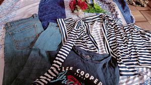Jeans T-shirt And Shrug Set