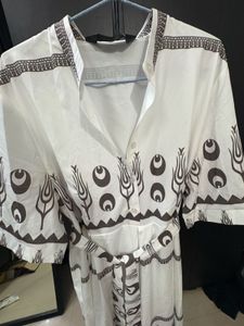 Elegant White Ethnic Gown