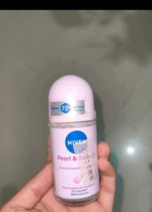 WishCare Ceramide Lip Balm SPF 50+ +Nivea roll on