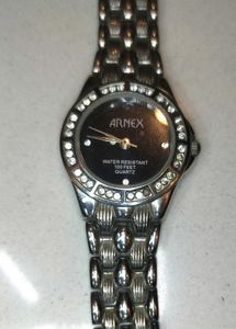 *Grab - Ladies' Watch – Great Condition** Offers