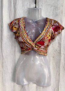 Boho Floral Twist Crop Top