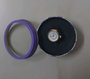 Stylish Gold Tone Ring Watch