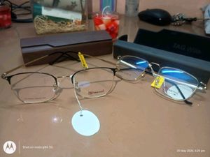 TAG Wills Eyeglasses with Case