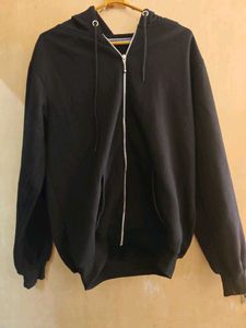 Comfortable Black Zip-Up Hoodie and Pants Set