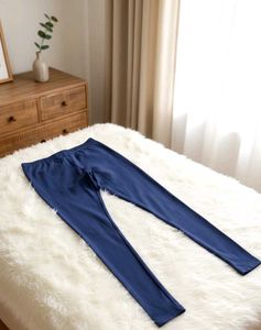 Lyra Navy Blue Leggings💙