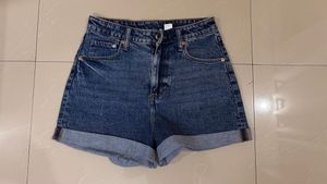 H&amp;M mom denim shorts