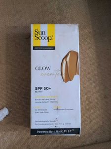 Sun Scoop Glow Even Tone SPF 50+