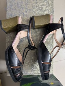 Fendi Roma Black Heels