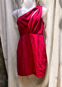 I. Stunning One-Shoulder Red Dress