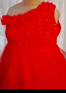 Red gown💕