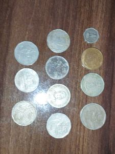 Two 2 Rupees/paisa coin from 1960-2003 collecti
