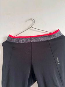 Women's Black Cropped Athletic Pants