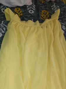 Flowy Yellow Ethnic gown