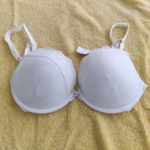 White Lace Push Up Trim Bra