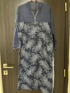 Elegant Navy Blue Embroidered Kurta
