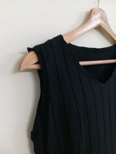 Sleeveless Black Top